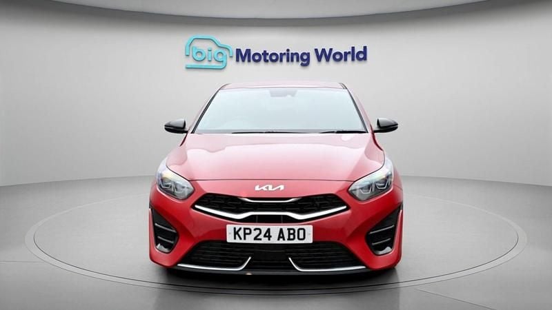 Used Kia ProCeed GT-Line 159 HP (116 kW) 2023 Red Estate