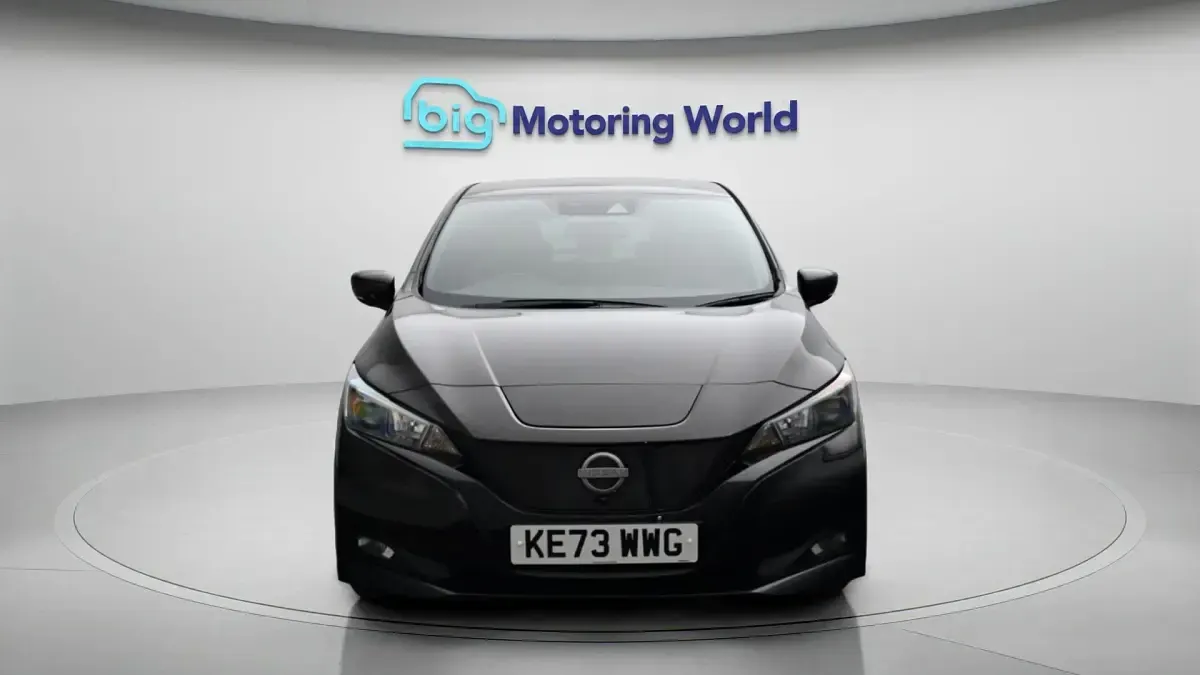 Used Nissan Leaf N-Connecta 110 kW (150 HP) 2024 Black Hatchback