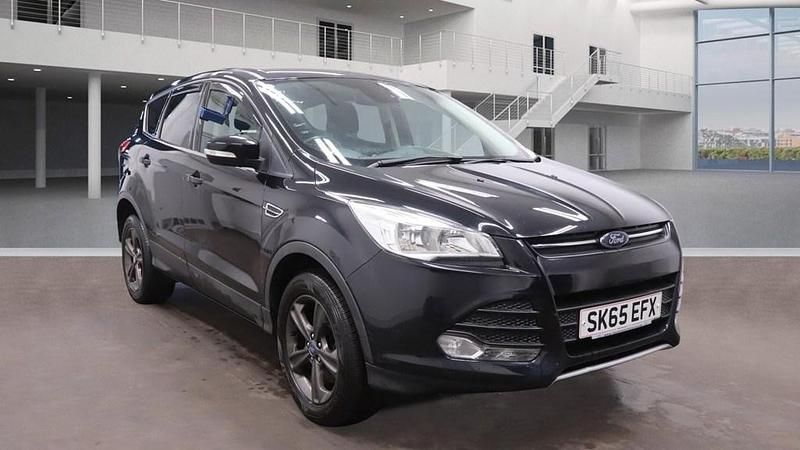 Used Ford Kuga Zetec 150 HP (110 kW) 2015 Panther black SUV