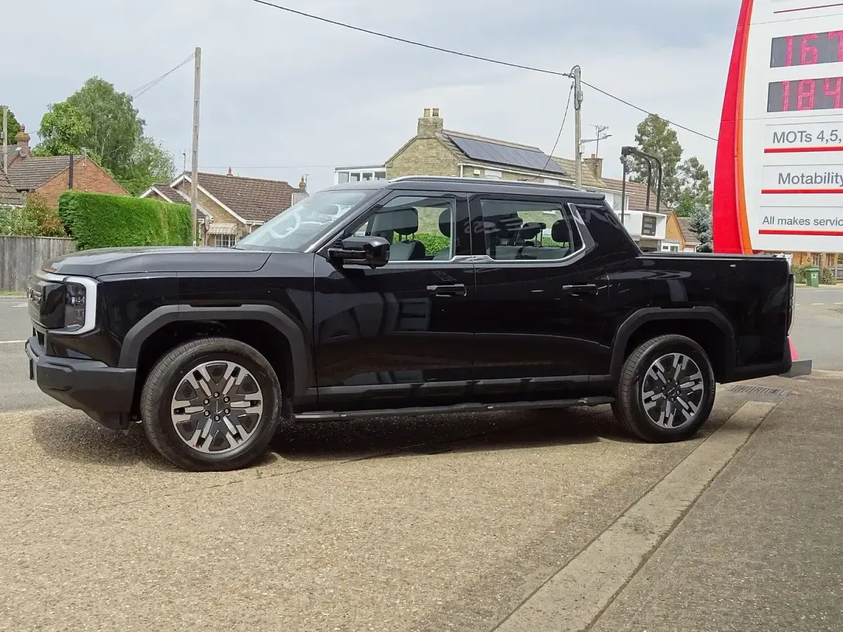 New Maxus eTerron 9 325 kW (442 HP) 2026 Pickup