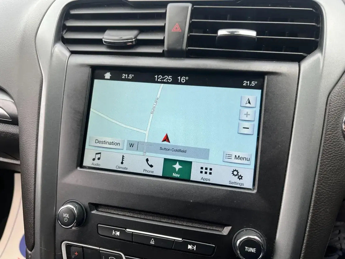 Begagnad Ford Mondeo Titanium 150 HK (110 kW) 2016 Grå Kombi