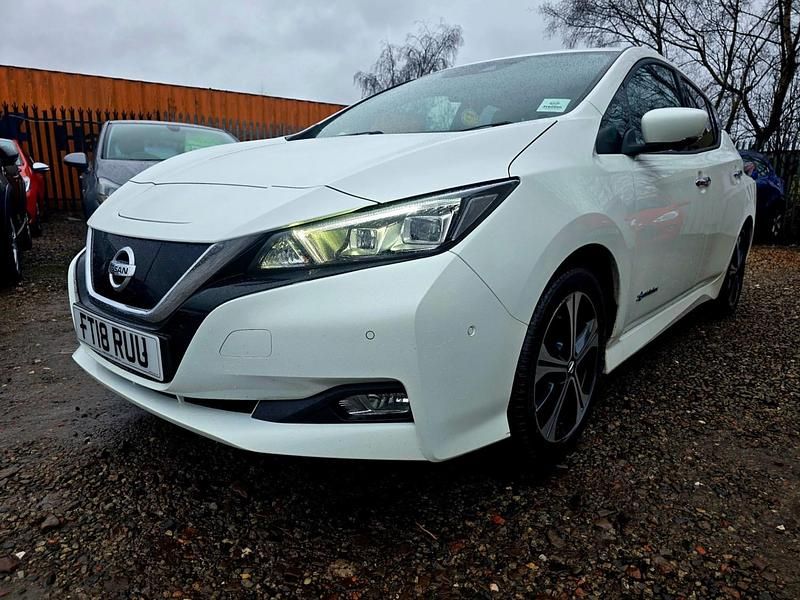 Used Nissan Leaf Tekna 110 kW (150 HP) 2018 White Hatchback