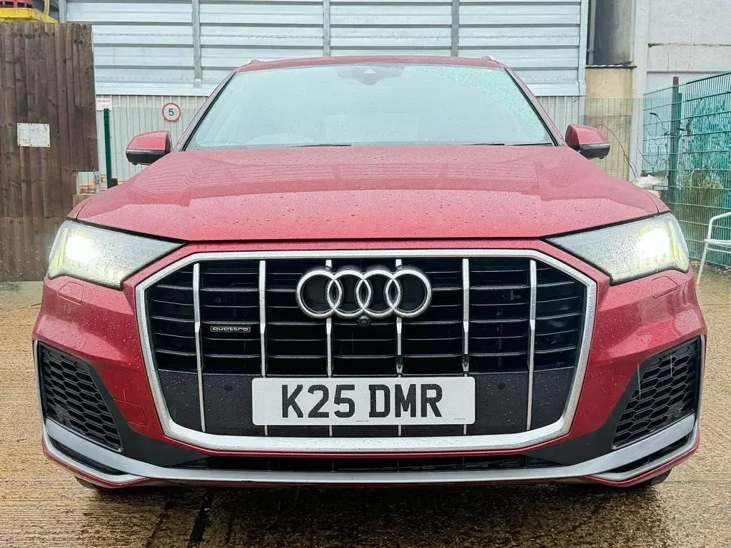 Used Audi Q7 S-Line 2020 Red SUV