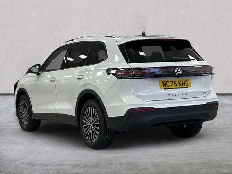 New VW Tiguan Match 130 HP (95 kW) 2026 Black SUV