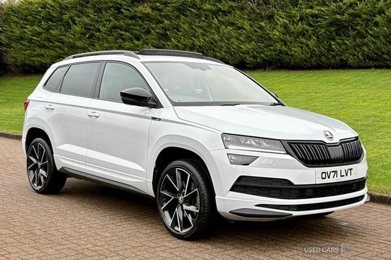 Used Skoda Karoq SportLine 150 HP (110 kW) 2021 White SUV