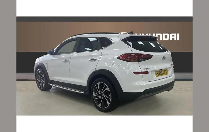 Used Hyundai Tucson Premium SE 185 HP (136 kW) 2019 White SUV