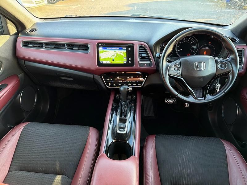 Used Honda HR-V Sport 182 HP (133 kW) 2019 Grey SUV