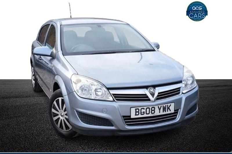 Silver Used 2008 Vauxhall Astra Hatchback | £2,785 (Good price) - Image 1/1