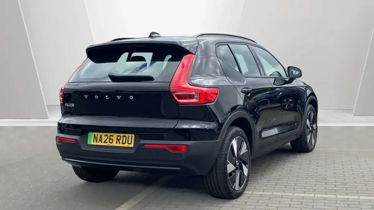 Used Volvo EX40 Plus 185 kW (252 HP) 2026 Black SUV