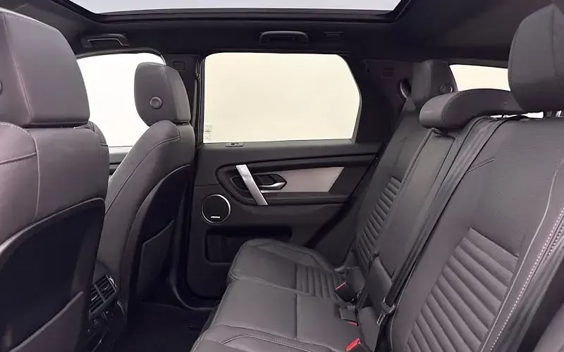 Used Land Rover Discovery Sport HSE Dynamic 204 HP (150 kW) 2024 Red SUV