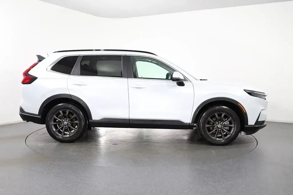 Used Honda CR-V Advance 184 HP (135 kW) 2025 White SUV
