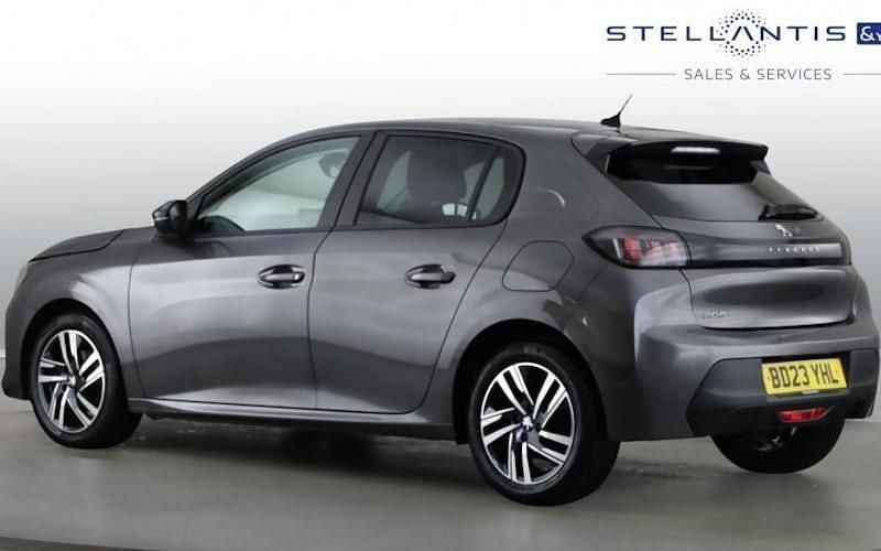 Used Peugeot 208 Active+ 75 HP (55 kW) 2023 Grey Hatchback