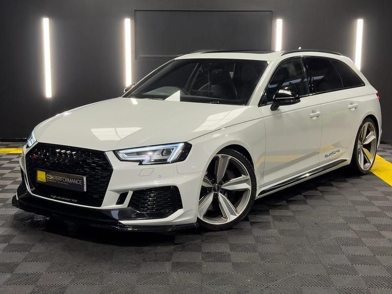 Used Audi RS4 Sport 2019 White Estate