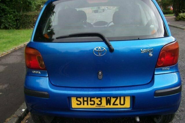 Used 2003 Toyota Yaris Hatchback | £1,250 (Good price) - Image 1/4