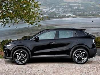 New Alfa Romeo GT Junior 136 HP (100 kW) 2025 Special solid  tortona black Hatchback