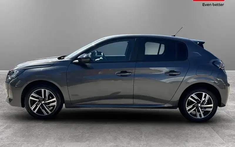 Gebraucht Peugeot 208 Active+ 102 PS (75 kW) 2023 Kleinwagen