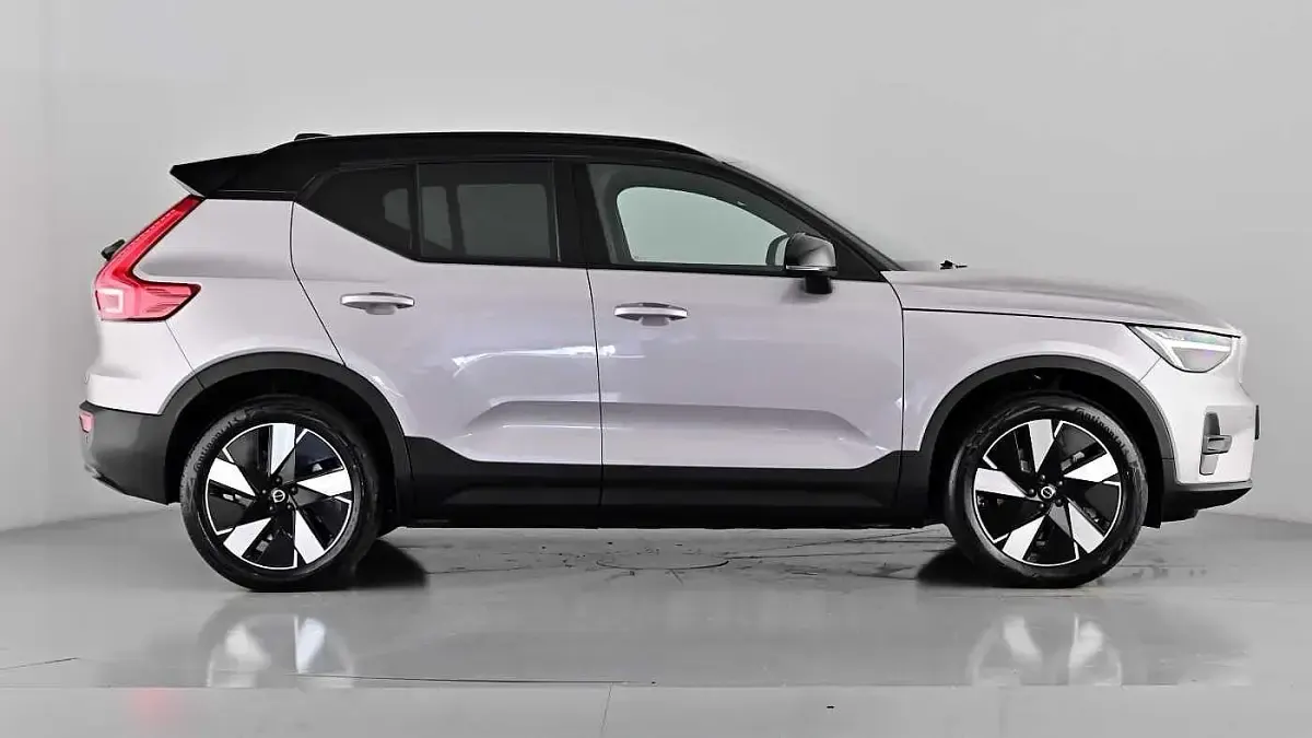 Used Volvo EX40 Plus 185 kW (252 HP) 2025 Silver SUV