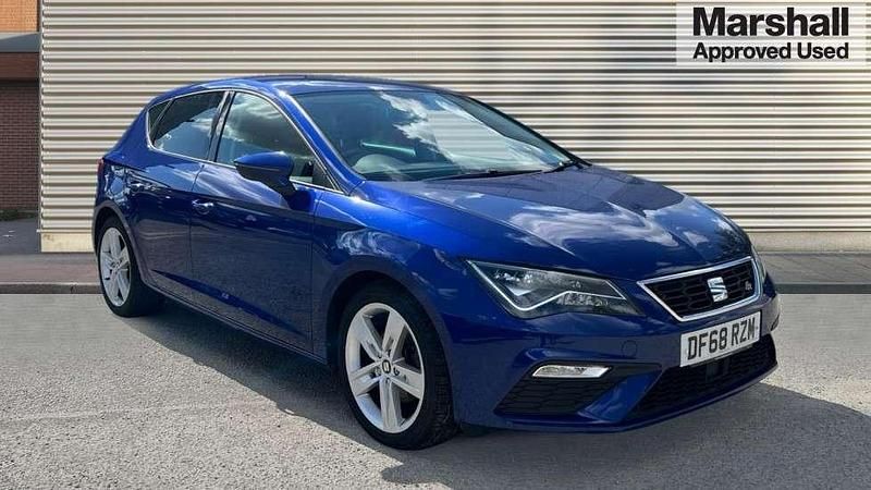 Blue Used 2019 Seat Leon FR Hatchback | £10,850 (Fair price) - Image 1/4