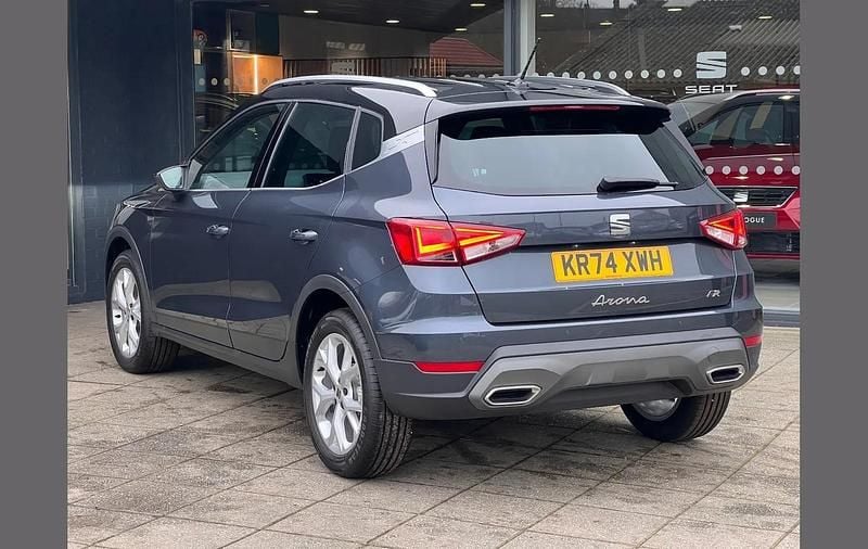 Used Seat Arona FR 114 HP (83 kW) 2024 Grey SUV