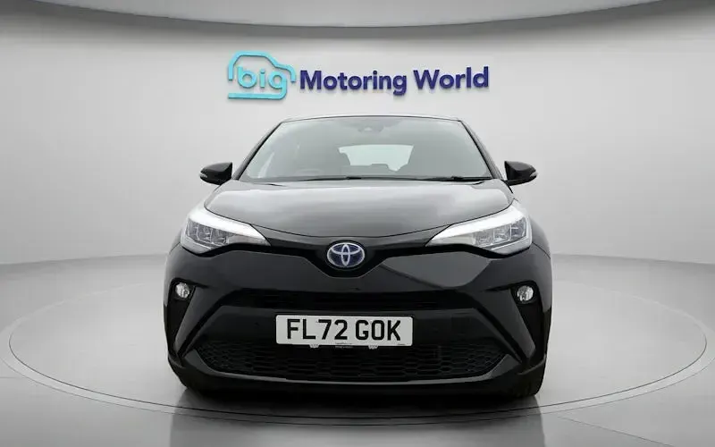 Używany Toyota C-HR 122 KM (89 kW) 2022 SUV