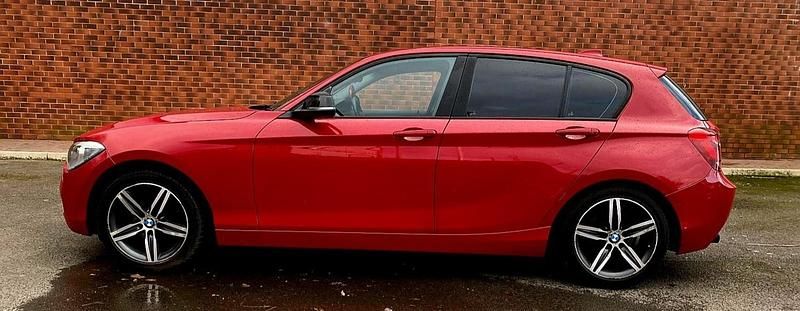 Usado BMW 118 Sport Line 2012 Vermelho Citadino