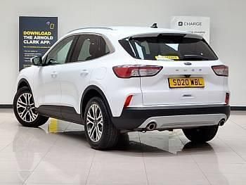 Used Ford Kuga Titanium 150 HP (110 kW) 2020 White SUV