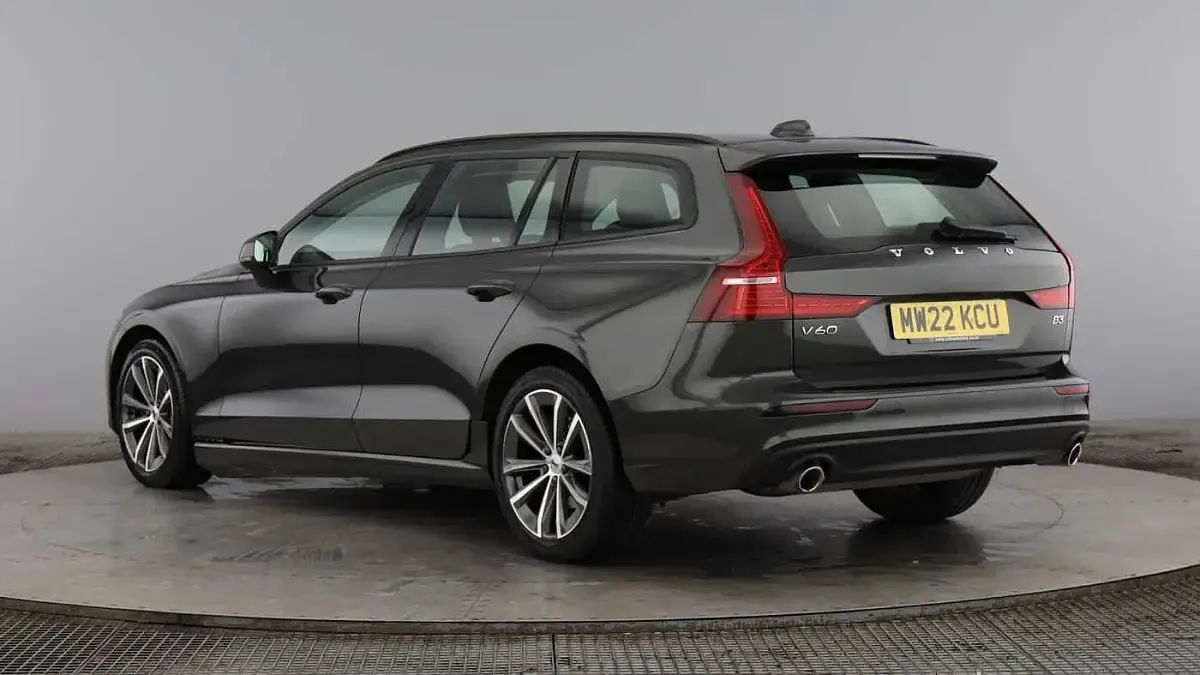 Used Volvo V60 Momentum 2022 Grey Estate
