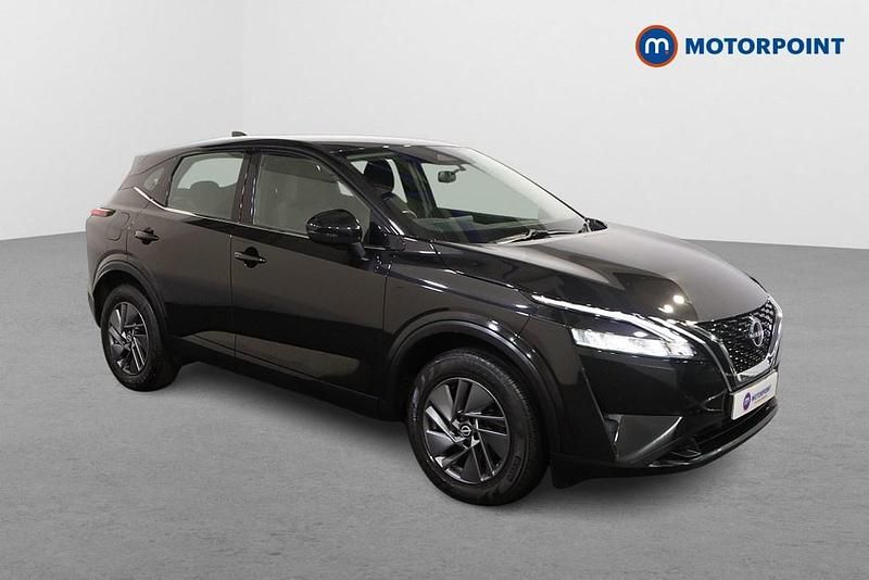 Black Used 2022 Nissan Qashqai Acenta Premium SUV | £15,449 (Good price) - Image 1/4