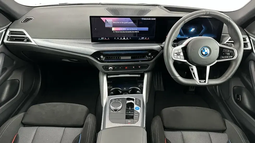 Usado BMW i4 M Sport 246 kW (335 CV) 2025 Blanco Berlina