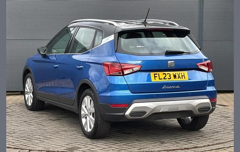 Used Seat Arona Xperience 108 HP (79 kW) 2023 Blue SUV