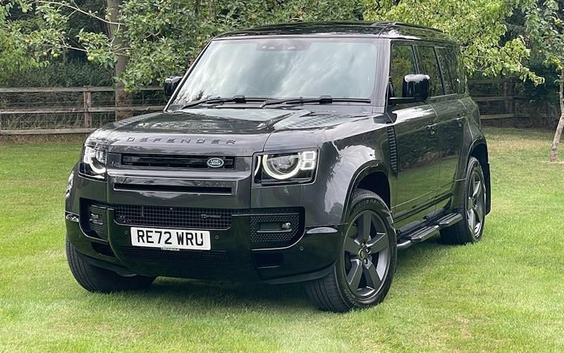 Used Land Rover Defender HSE Dynamic 249 HP (183 kW) 2025 SUV