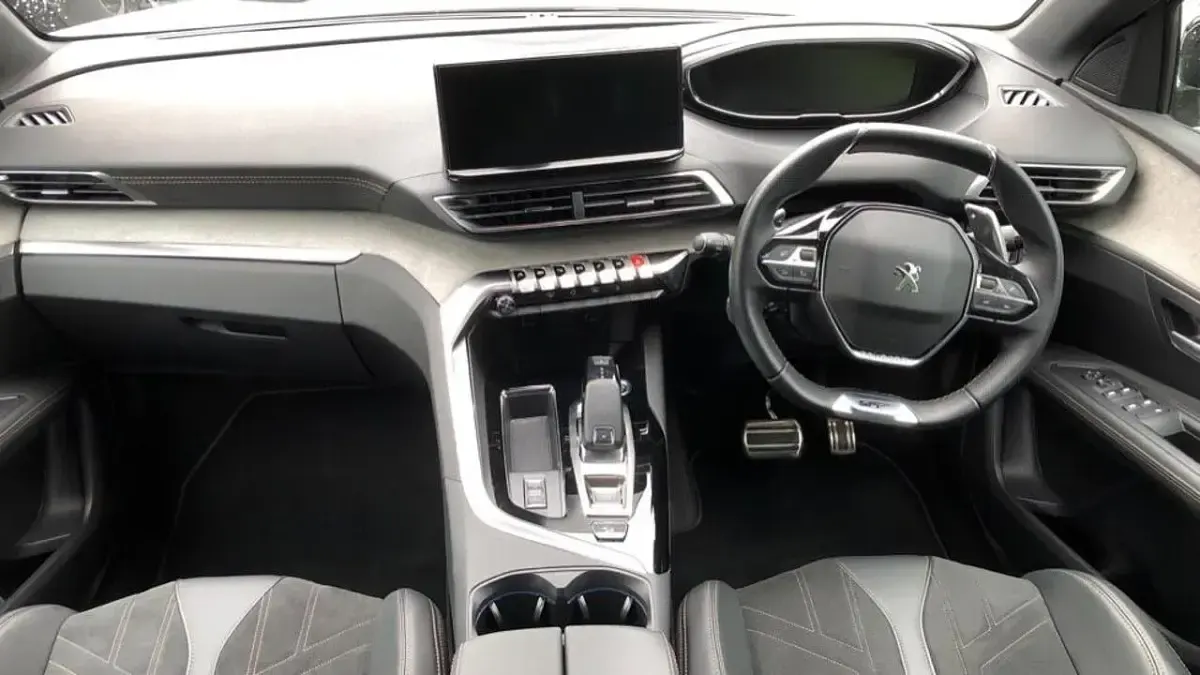 Used Peugeot 3008 GT 129 HP (94 kW) 2021 White SUV