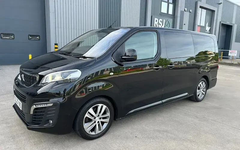 Used Peugeot Traveller Allure 177 HP (130 kW) 2020 Black MPV