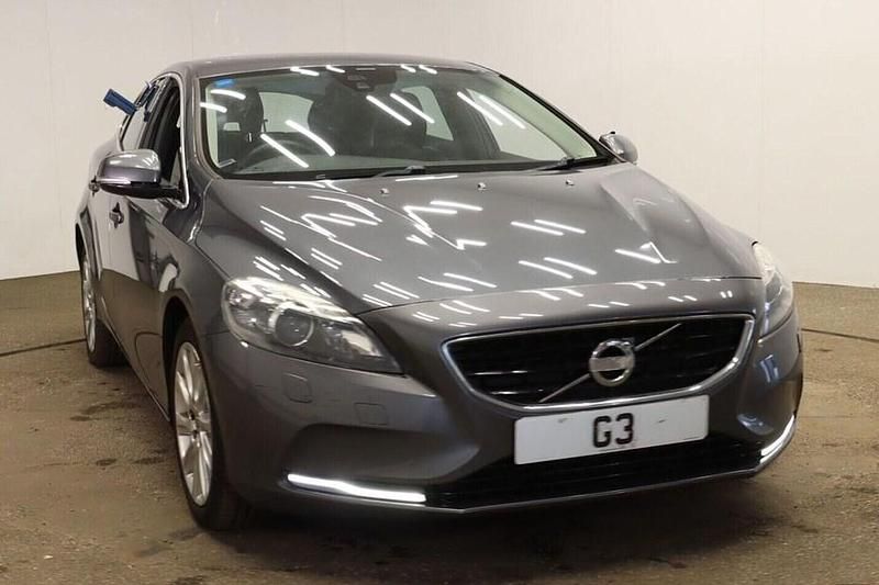 Grey Used 2013 Volvo V40 SE Lux Estate | £3,290 (Fair price) - Image 1/1