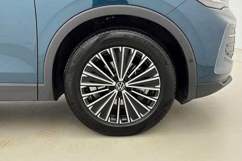 Used VW Tiguan Life 150 HP (110 kW) 2025 Blue SUV