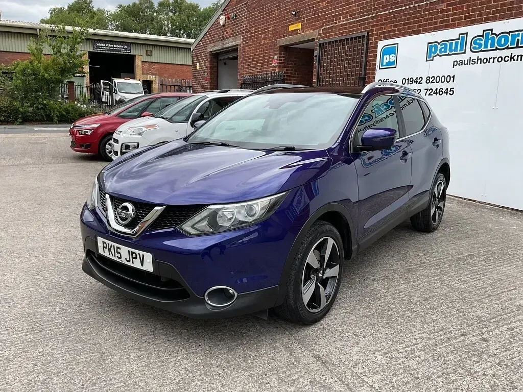Used Nissan Qashqai N-TEC 130 HP (95 kW) 2015 Blue SUV