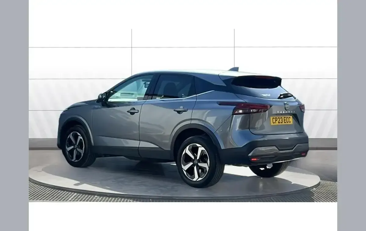 Used Nissan Qashqai N-Connecta 138 HP (101 kW) 2023 Grey SUV