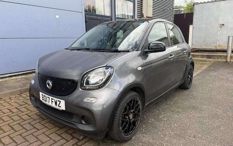 Grey Used 2017 Smart ForFour Prime Hatchback | £7,500 (Fair price) - Image 1/1