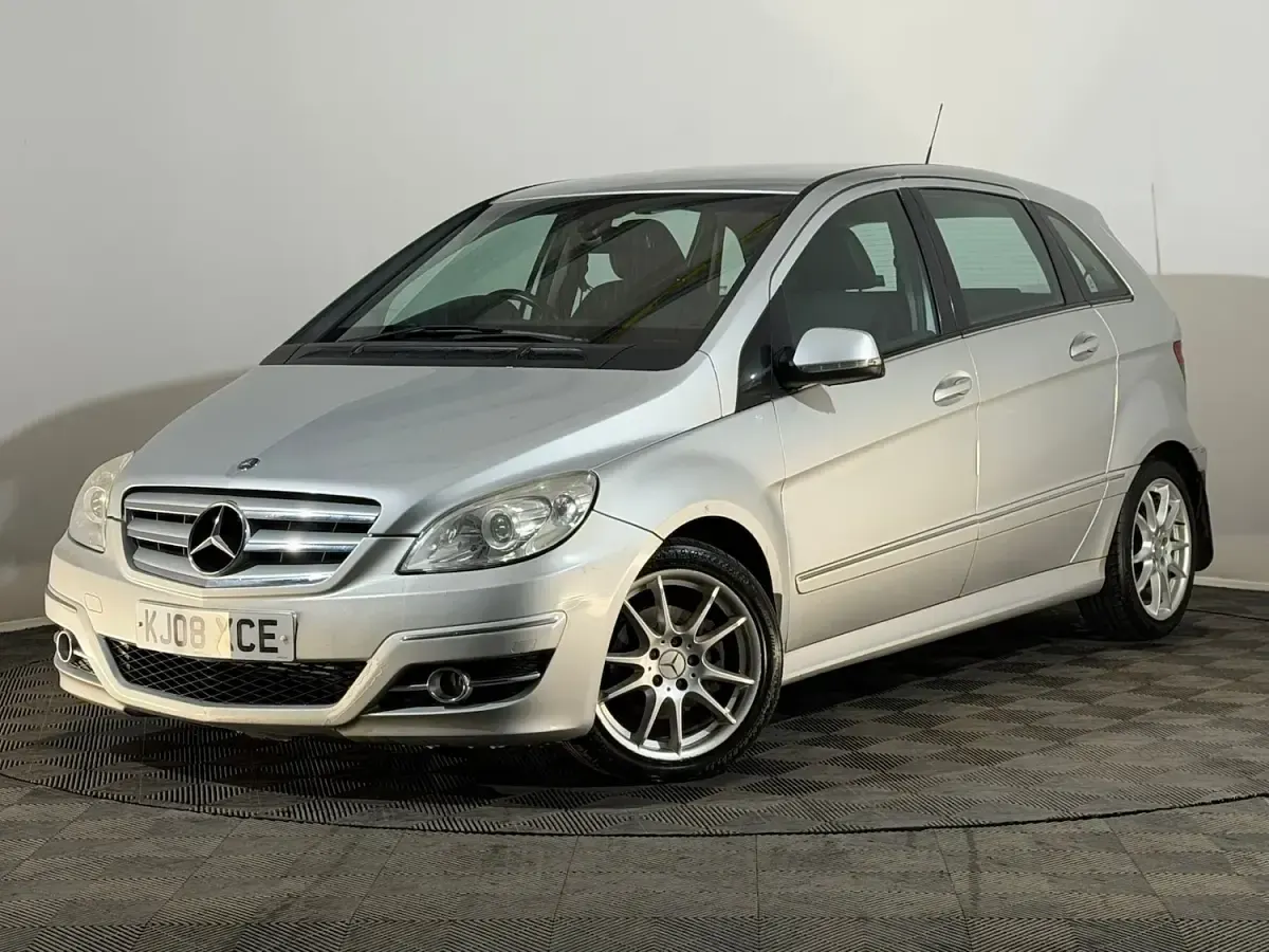 Used Mercedes B180 109 HP (80 kW) 2008 Silver MPV