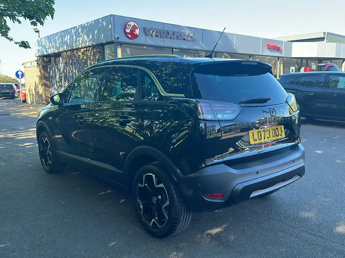 Used Vauxhall Crossland Ultimate 130 HP (95 kW) 2023 Black SUV