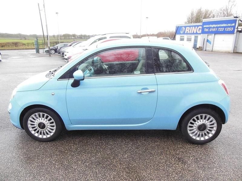 Used Fiat 500 Lounge 69 HP (50 kW) 2014 Blue Hatchback