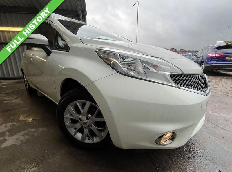 Used Nissan Note Acenta Premium 80 HP (58 kW) 2015 White Hatchback