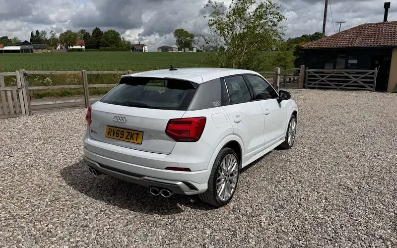 Used Audi SQ2 300 HP (220 kW) 2019 White SUV
