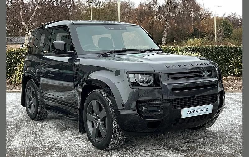 Grey Used 2025 Land Rover Defender HSE Dynamic SUV | £73,700 (Super price) - Image 1/4