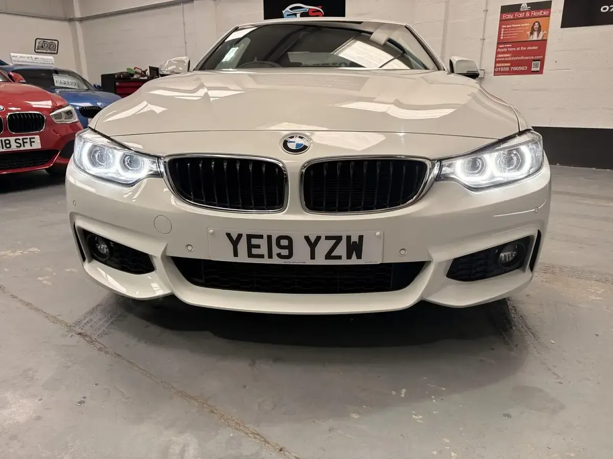 Used BMW 430 M Sport 258 HP (189 kW) 2019 White Coupe