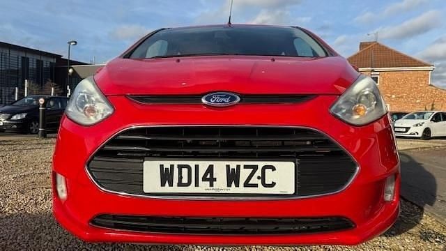 Used Ford B-MAX Zetec 105 HP (77 kW) 2014 Race red MPV