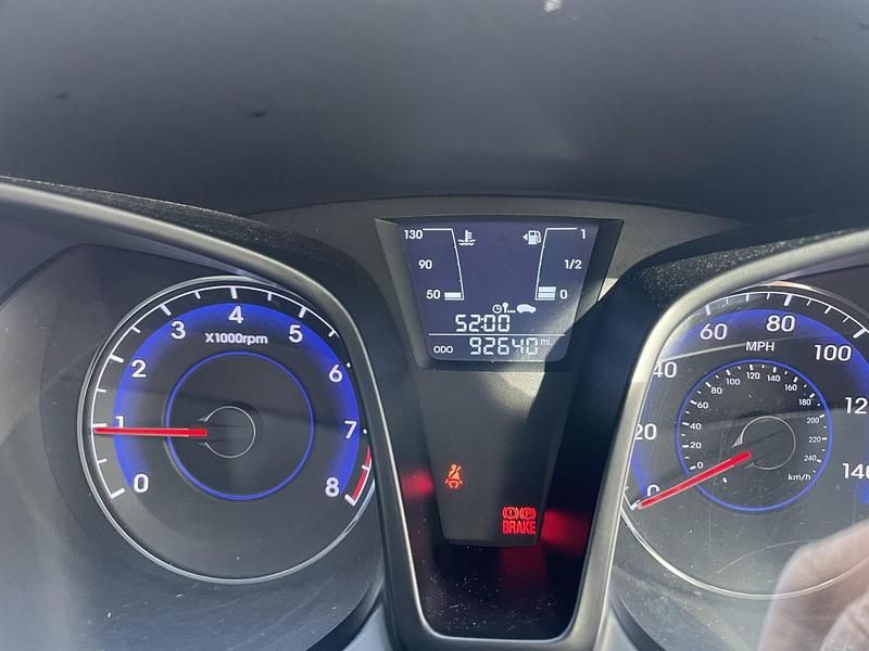 Used Hyundai ix20 Style 90 HP (66 kW) 2012 Black Hatchback