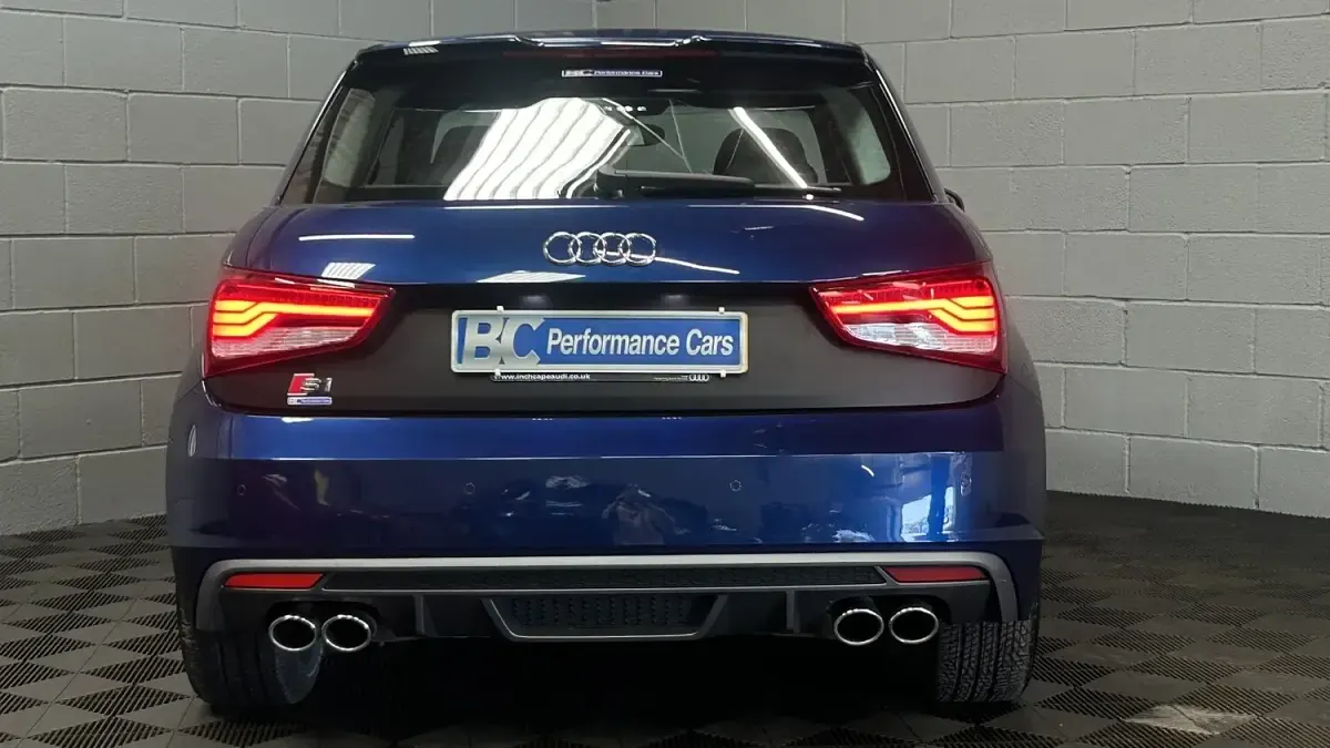 Used Audi S1 230 HP (169 kW) 2015 Blue Hatchback