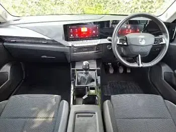 Used Vauxhall Astra Design Edition 130 HP (95 kW) 2023 Grey Estate