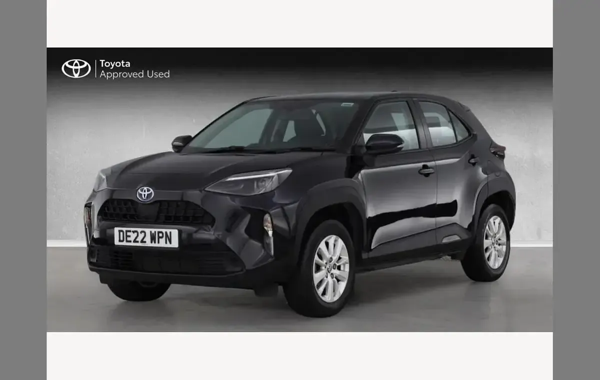Used Toyota Yaris Cross 113 HP (83 kW) 2022 Black SUV